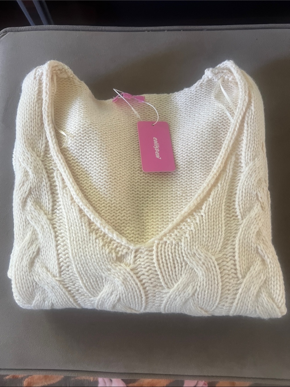 Edikted Cream Cable V-Neck Sweater